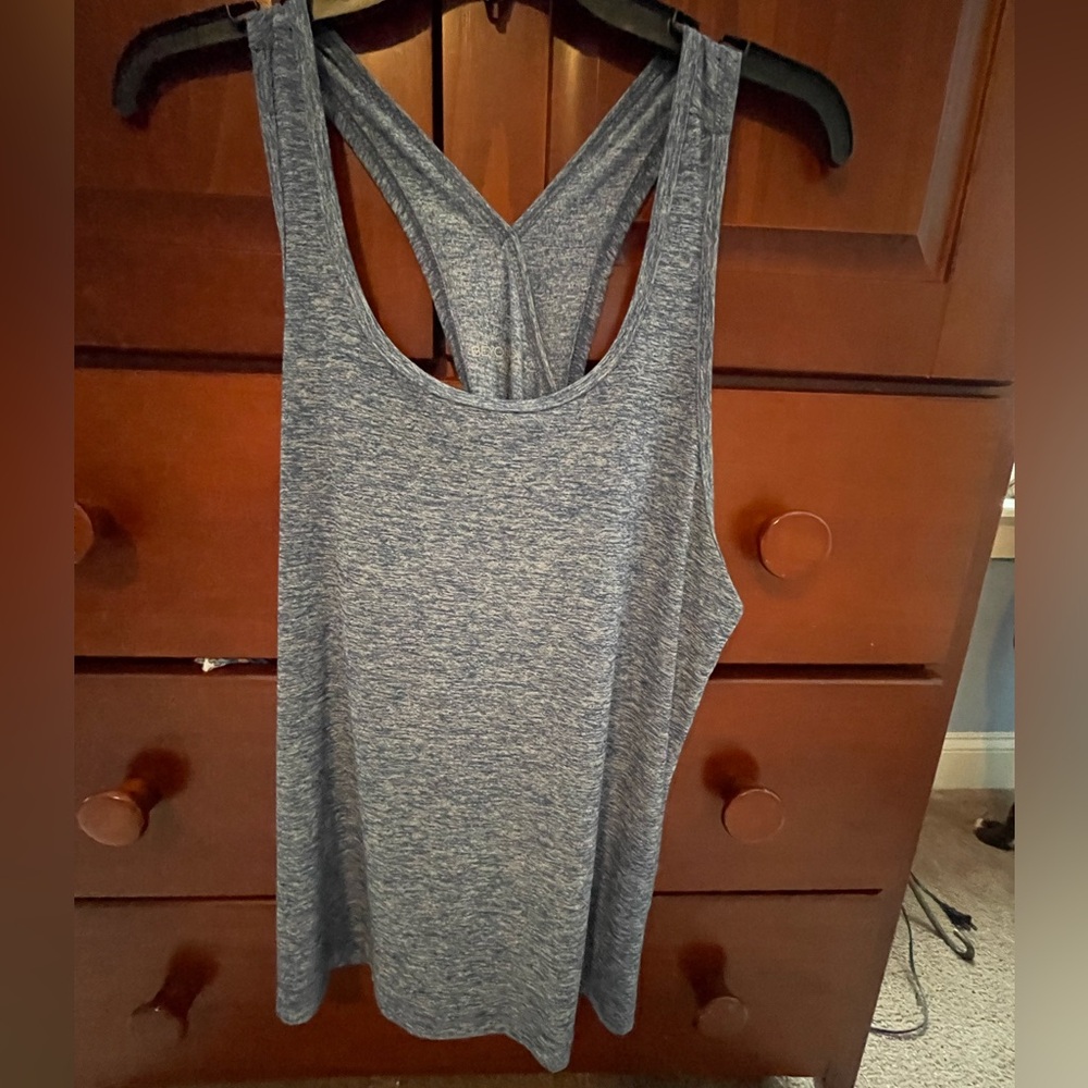 Beyond Yoga tank